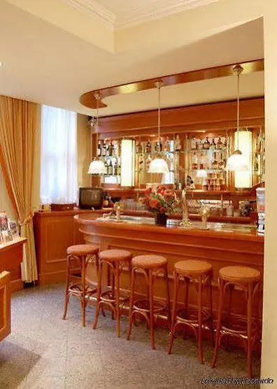 Prinsenhotel Амстердам Отель